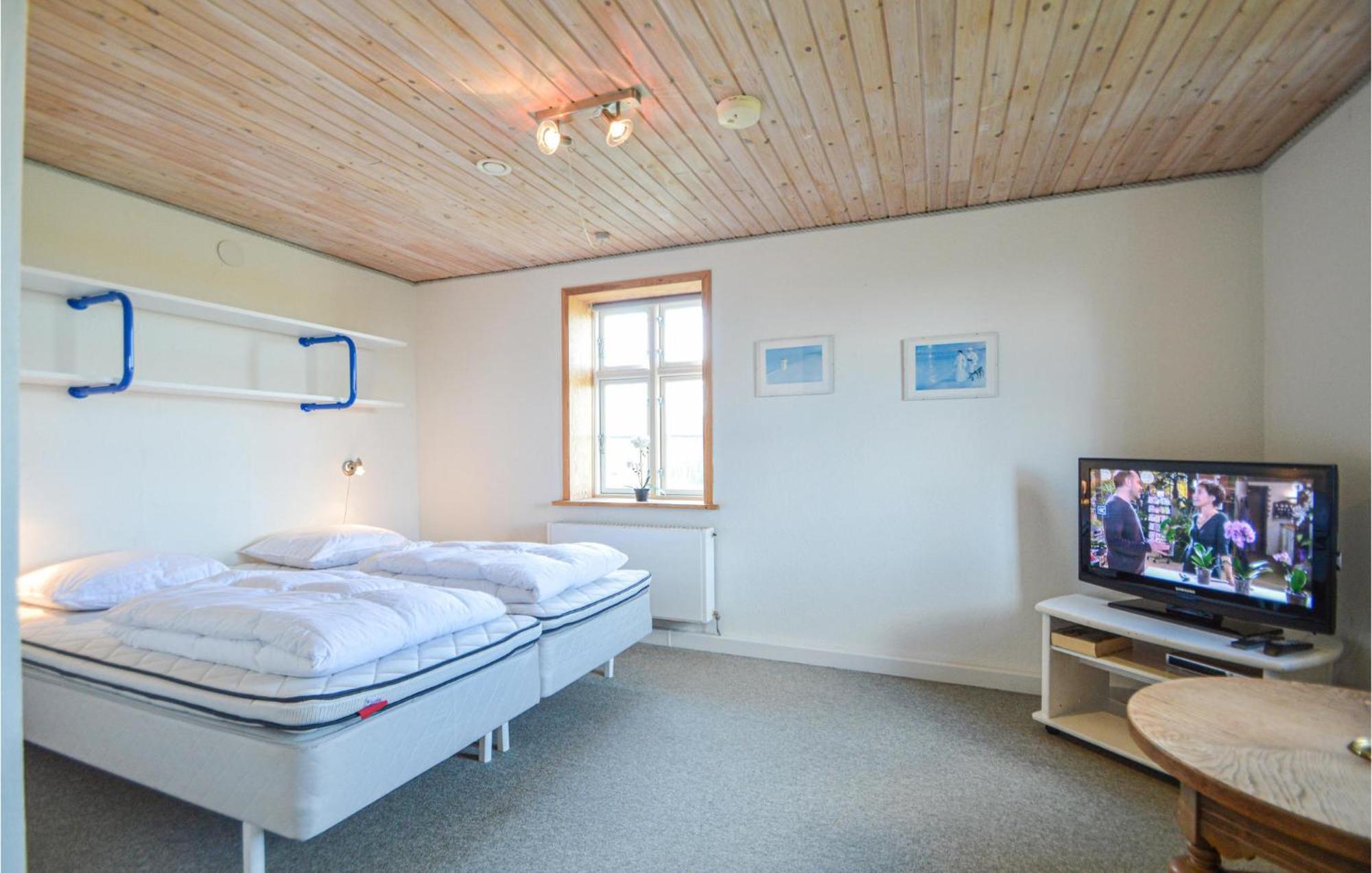 Awesome Home In Bredebro With Kitchen Ballum Esterno foto